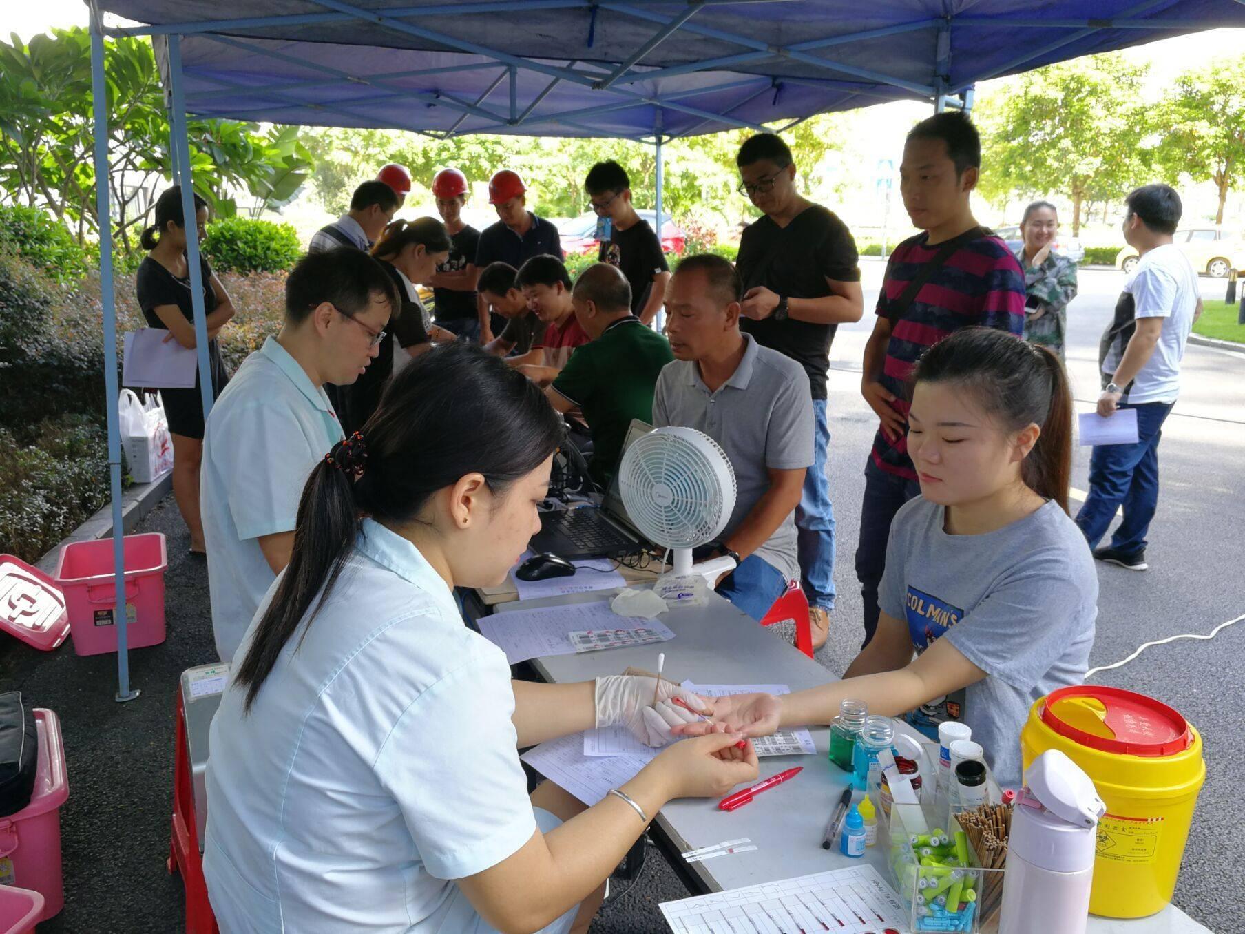 广西马山县最新车祸